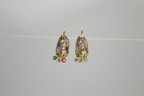 Aretes Virgen Patria