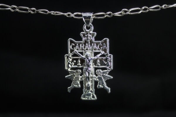 Dije de los Dos Ángeles (Caravaca) Dije de los Dos Ángeles (Caravaca). Cruz de Caravaca en Plata .925, con ángeles y Cristo. Varios tamaños. (Dije sin cadena)