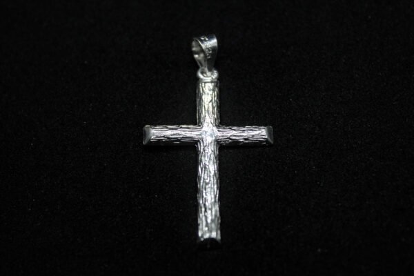 PD006-10_2 Dije Cruz de Roble