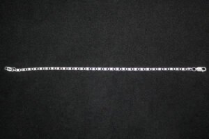 Pulsera Tejido Ancla Plano Pulsera Tejido Ancla Plano. Plata .925, eslabones planos tipo marinero (2.0 gr). ¡Geométrica, ligera y moderna!